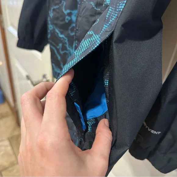 The North Face Dry Vent Boys Windbreaker Blue Lightning Hooded Raincoat S 7/8 - Picture 7 of 16